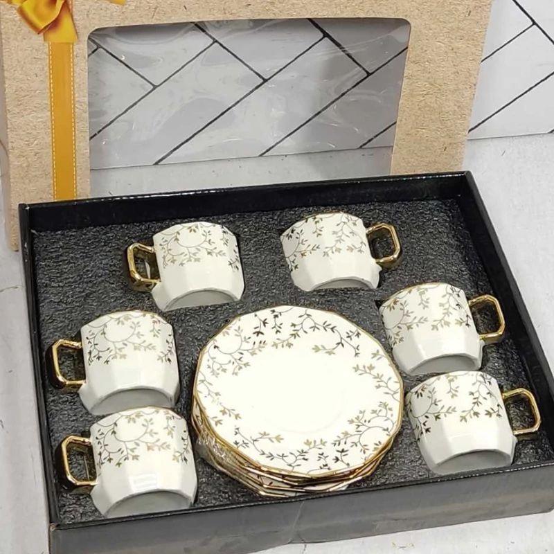ست قهوه خوری 8 ضلعی طرح شکوفه